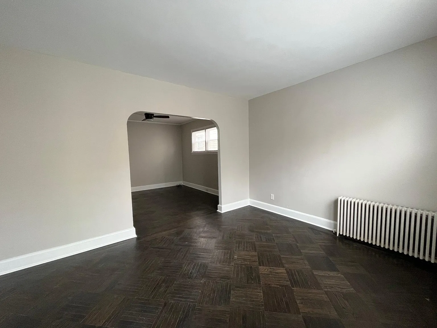 1 bed, 900 sqft, $1,600 — Photo 2