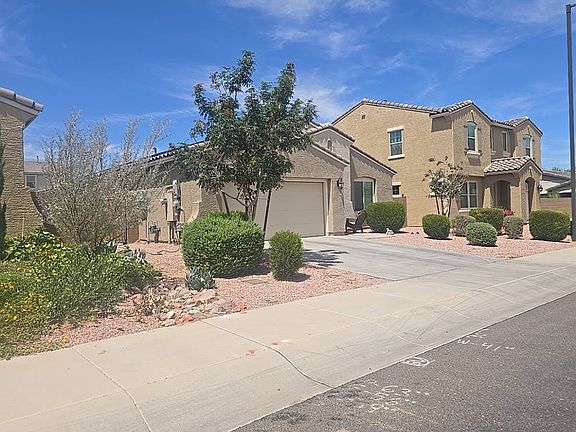 3rd image of 19738 W Verde Ln