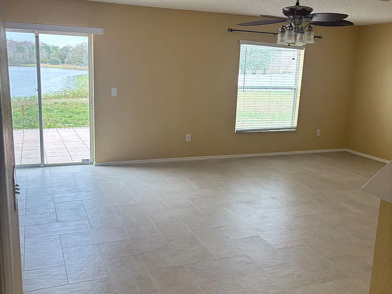 2102 Stoneview Rd — Photo 9