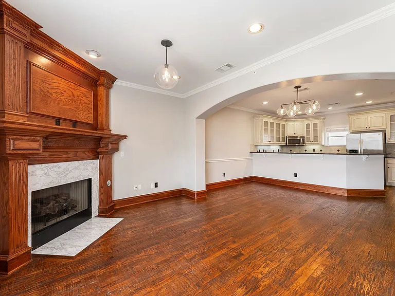 4110 McKinney Ave #2 — Photo 3
