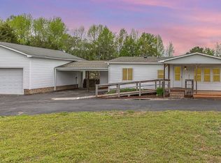 194 Circle G Ln, Willow Spring, NC 27592