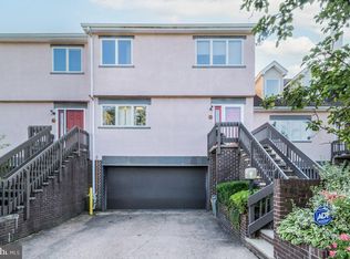 10 Hanover Ct, Princeton, NJ 08540