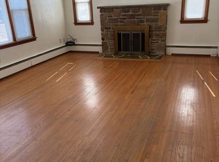 224 N Stephen Pl, Hanover, PA 17331