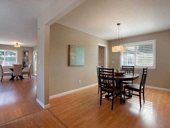 4th image of 1841 Heatherwood Dr