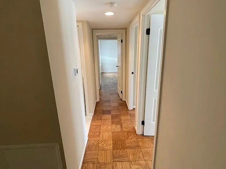 411 W Conestoga Rd — Photo 26