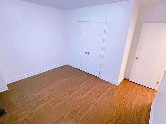 5th image of 2284 Islington Ave Unit 2