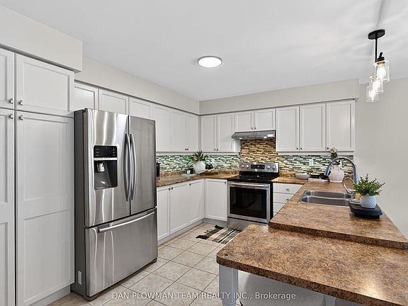3rd image of 10 Springbank Rd