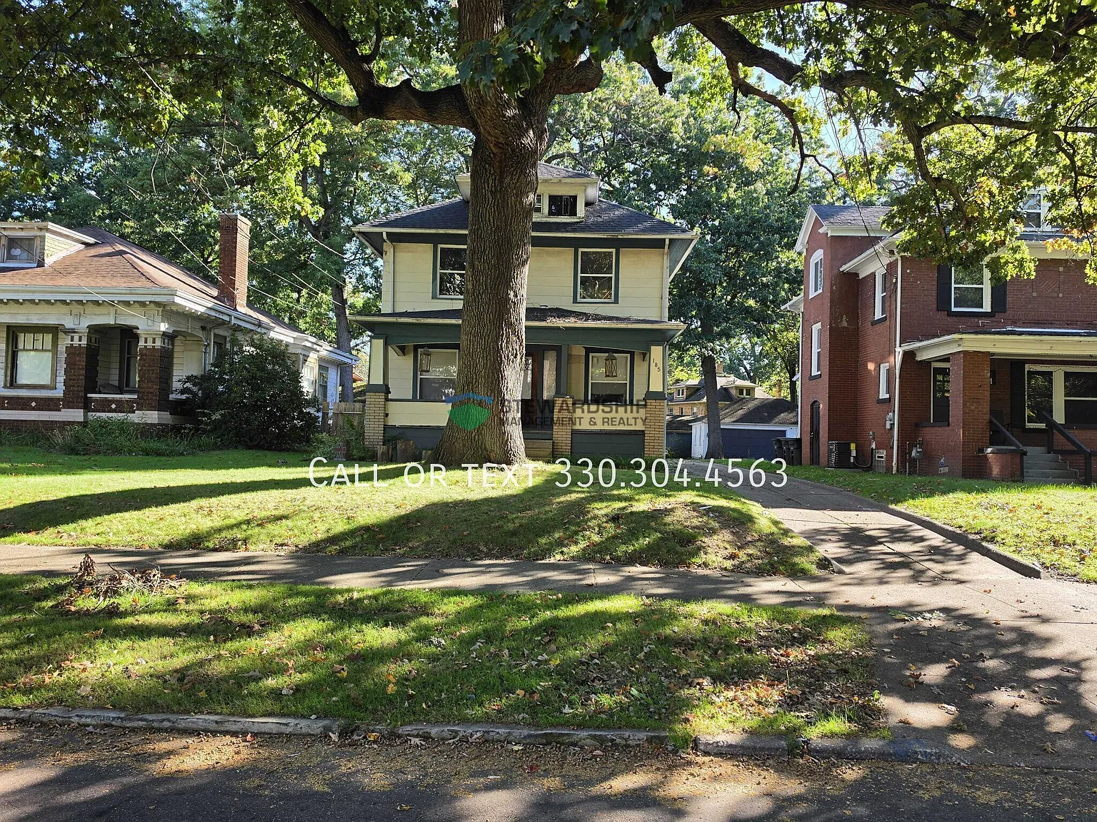 Three-Bedroom, One-Bathroom Duplex In Akron Available Now! — Photo 1