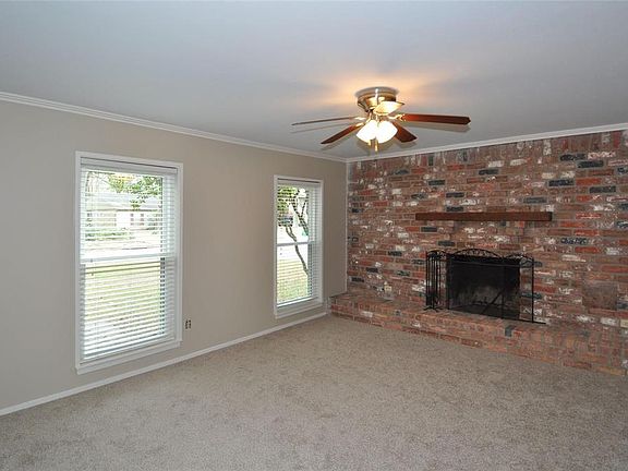 5th image of 3203 Sycamore Springs Dr