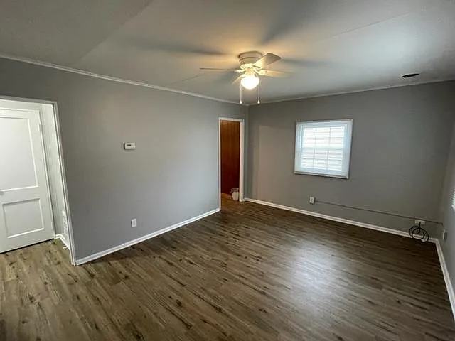 529 W Park Blvd — Photo 7