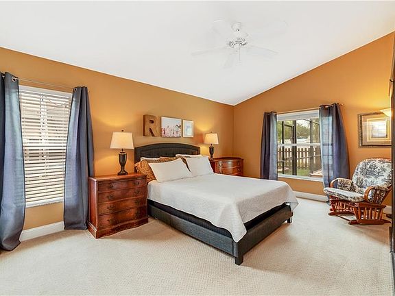 4th image of 14345 Viburnum Ln