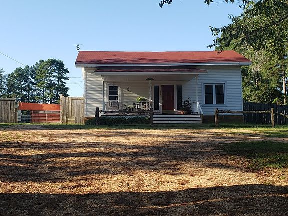 3rd image of 608 W 11th St