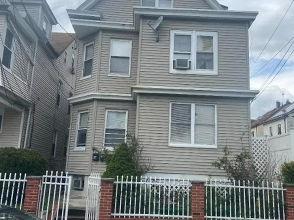 256 E 21St St #2, Paterson City, NJ 07513