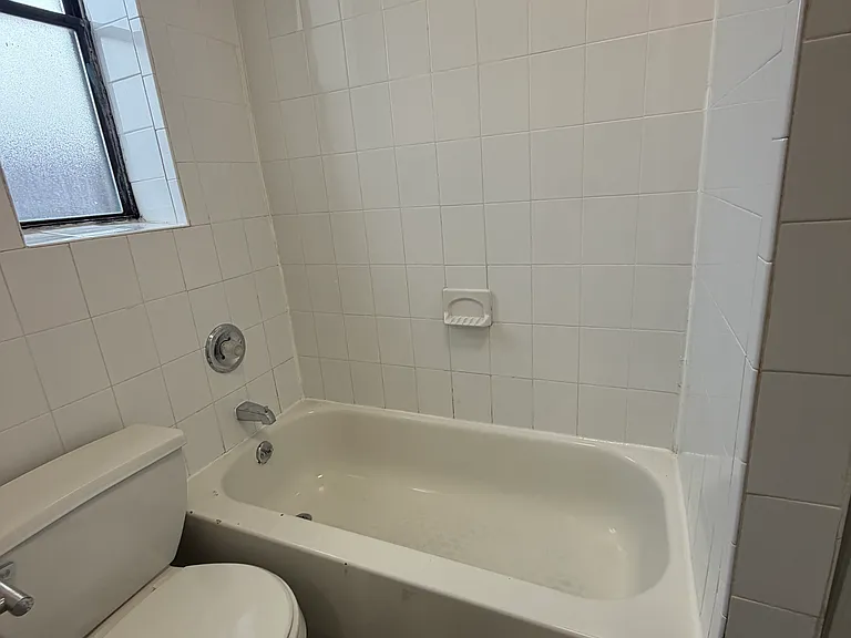 5608 Palisade Ave #14D — Photo 8