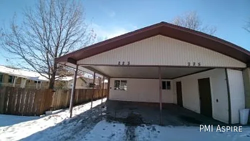 223 21st Ave Photo 1