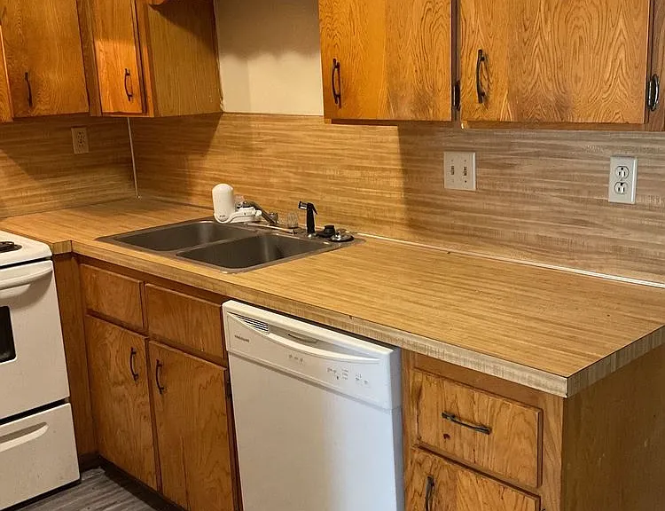 2106 Wheeler Ave #B — Photo 4