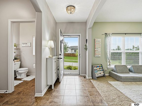 5th image of 17232 Palisades Dr