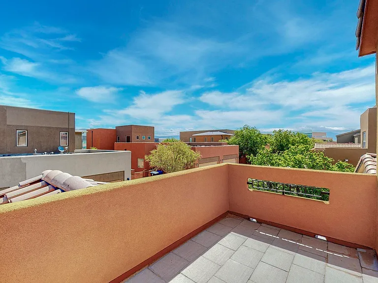5700 Strand Loop SE — Photo 24