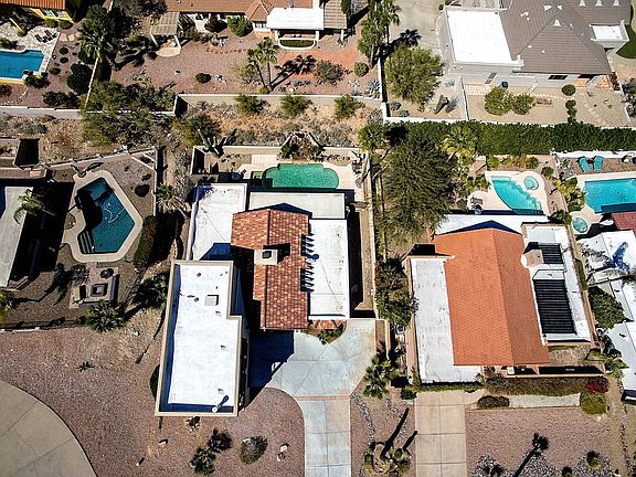 4th image of 15936 E Burro Dr