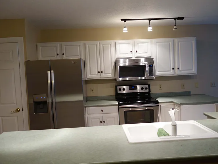 500 Gold Leaf Dr — Photo 2