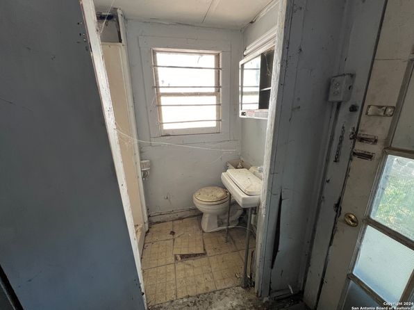 san-antonio-texas-26248137 picture