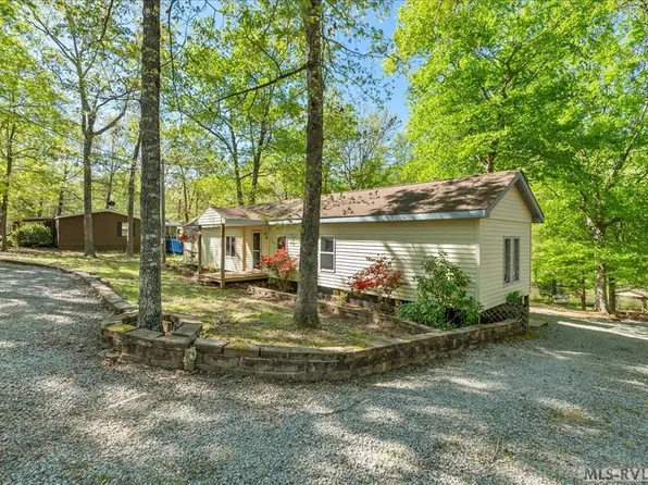 534 Beechwood Dr, Bracey, VA 23919