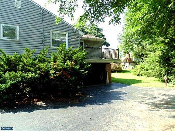 5th image of 1365 W Indian Creek Dr