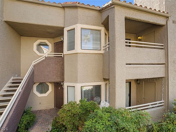 2nd image of 5002 S Rainbow Blvd Unit 206