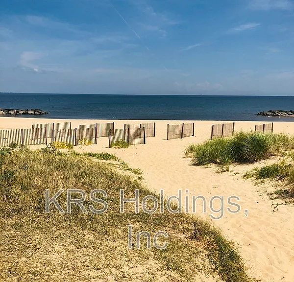 938 W Ocean View Ave #2 — Photo 6