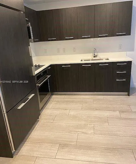 45 SW 9th St #1007 — Photo 14