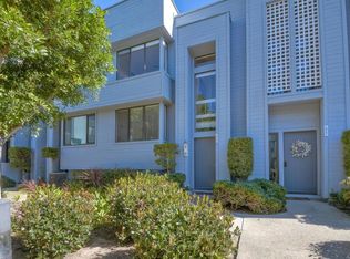 826 America Way, Del Mar, CA 92014