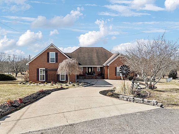 3rd image of 1108 Creekround Ct
