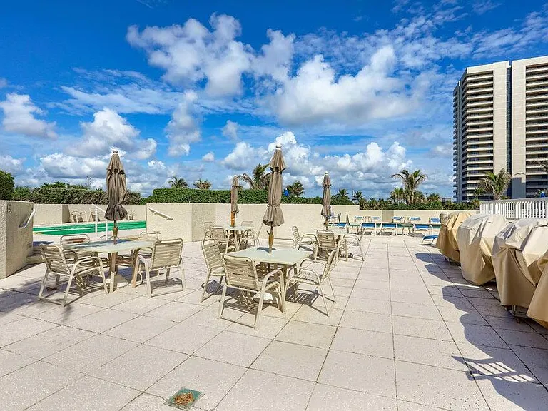 5550 N Ocean Dr #8A — Photo 40