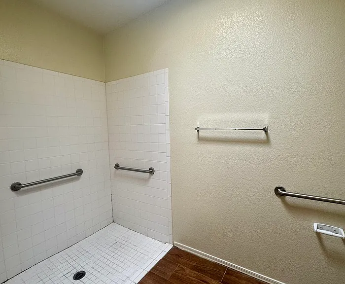3420 E Flower St #5 — Photo 9
