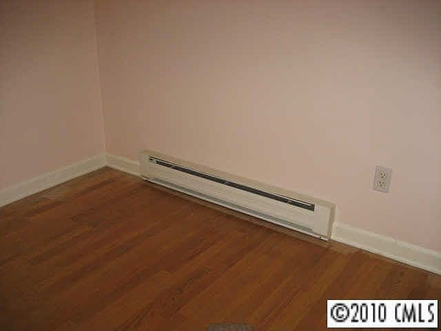 2nd image of 110 Stoneybrook Rd