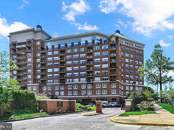 2nd image of 3801 Canterbury Rd Unit 1002