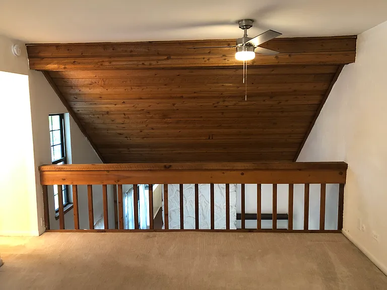 658 Beth Ct — Photo 24
