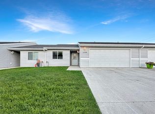 1530 35th Ave SE, Minot, ND 58701