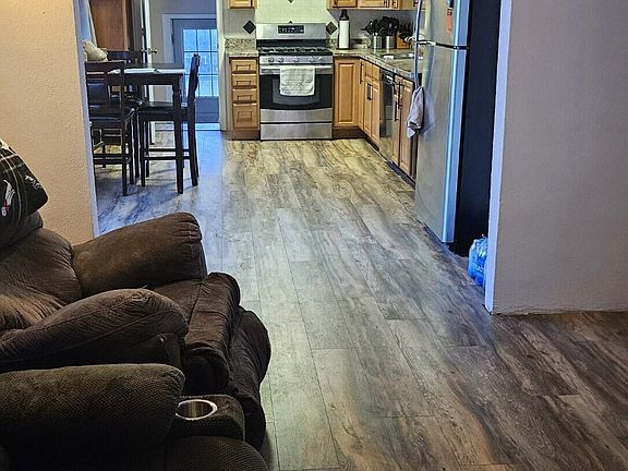 3rd image of 5420 Ruth Ave