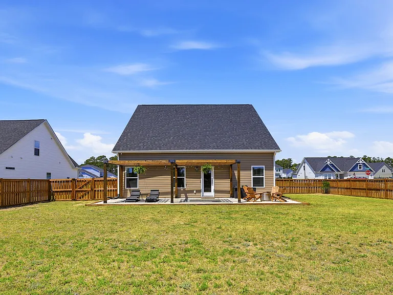 409 Gooseneck Ln — Photo 29