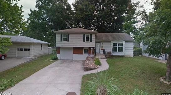 1st image of 8223 E 133rd Ter