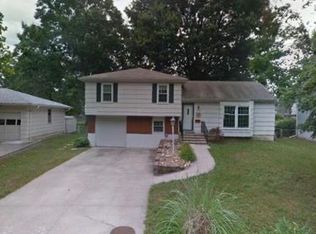 8223 E 133rd Ter, Grandview, MO 64030