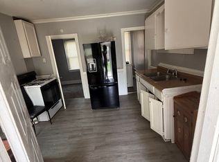 1 Newton St #1, Buffalo, NY 14212