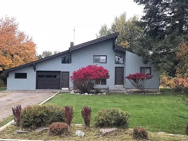 1st image of 407 Kootenai Dr