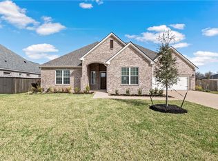 1952 Arcadia Bluffs Dr, College Station, TX 77845