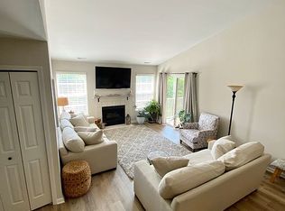 46257 Cavalier Dr, Macomb, MI 48044