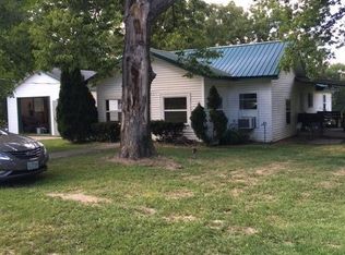 115 5th St, Taneyville, MO 65759