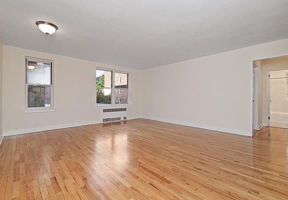 2nd image of 10525 67th Ave APT 1G