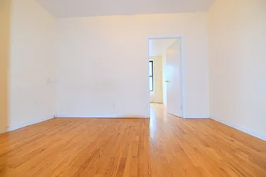 Rented by Manhattan Spaces