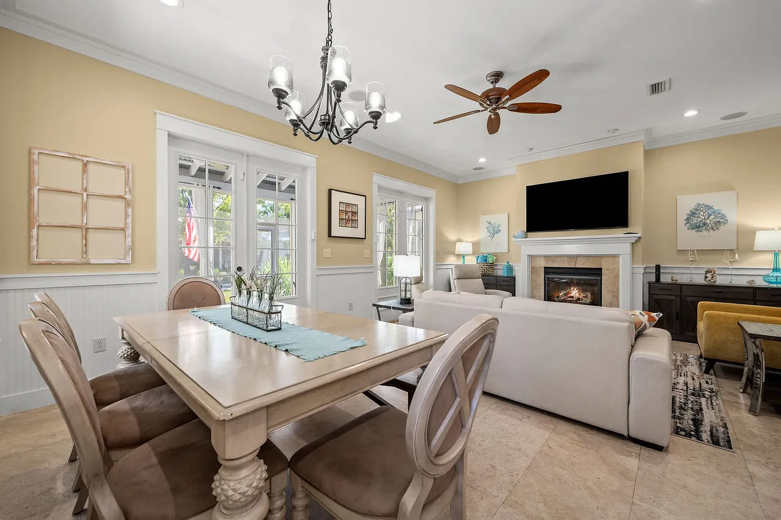 3 bed, 3.0 bath, 1668 sqft, $3,698 — Photo 2